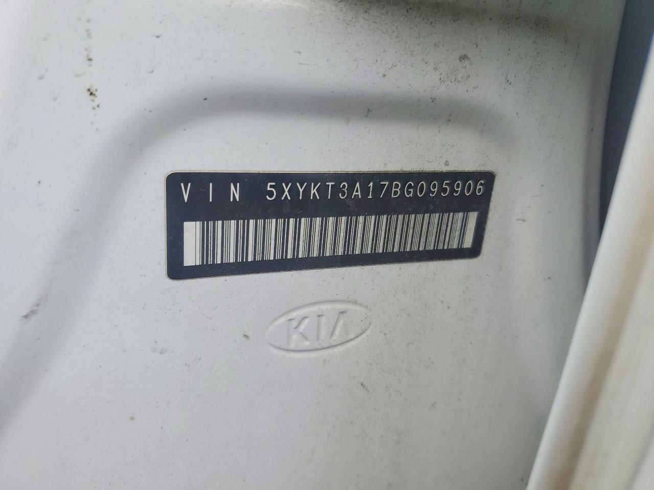 2011 KIA SORENTO
