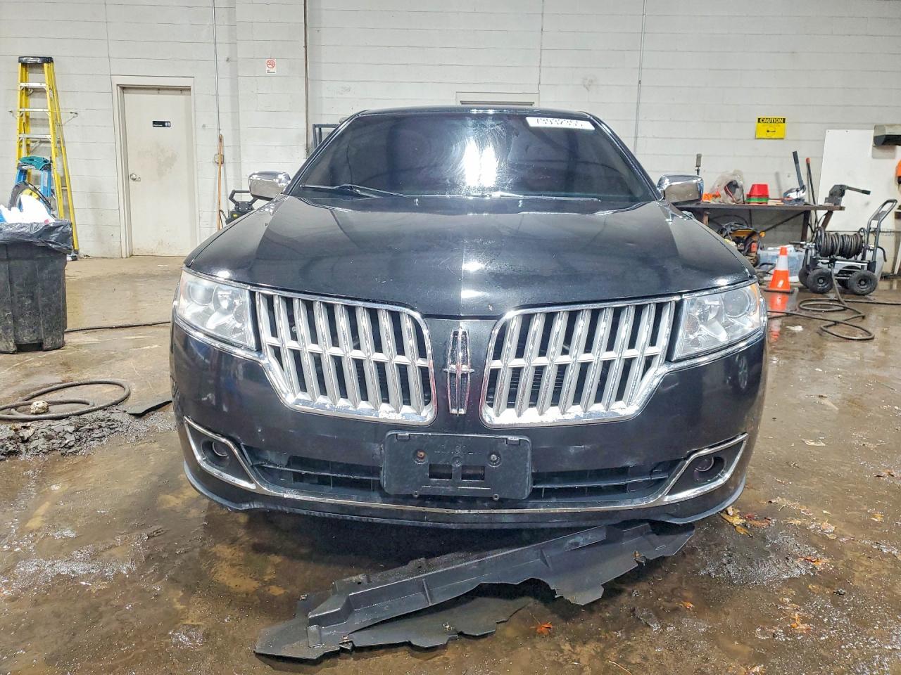 2010 LINCOLN MKZ