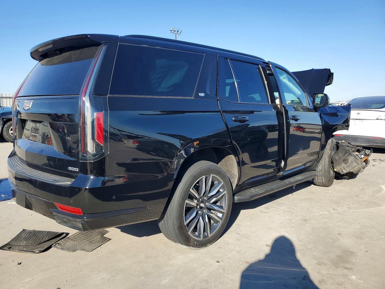2022 CADILLAC ESCALADE