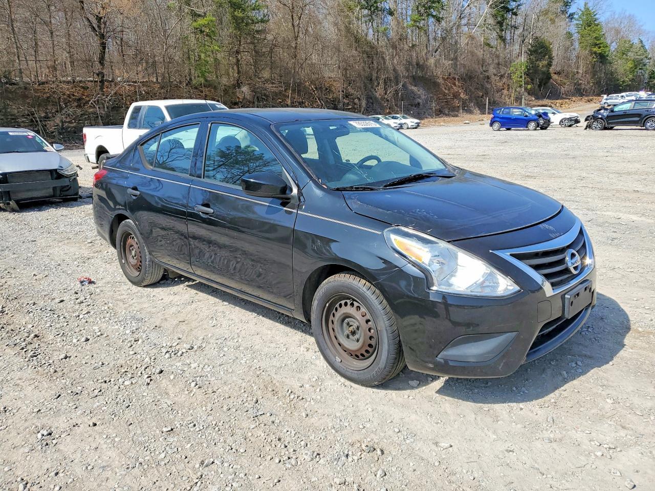 2019 NISSAN VERSA