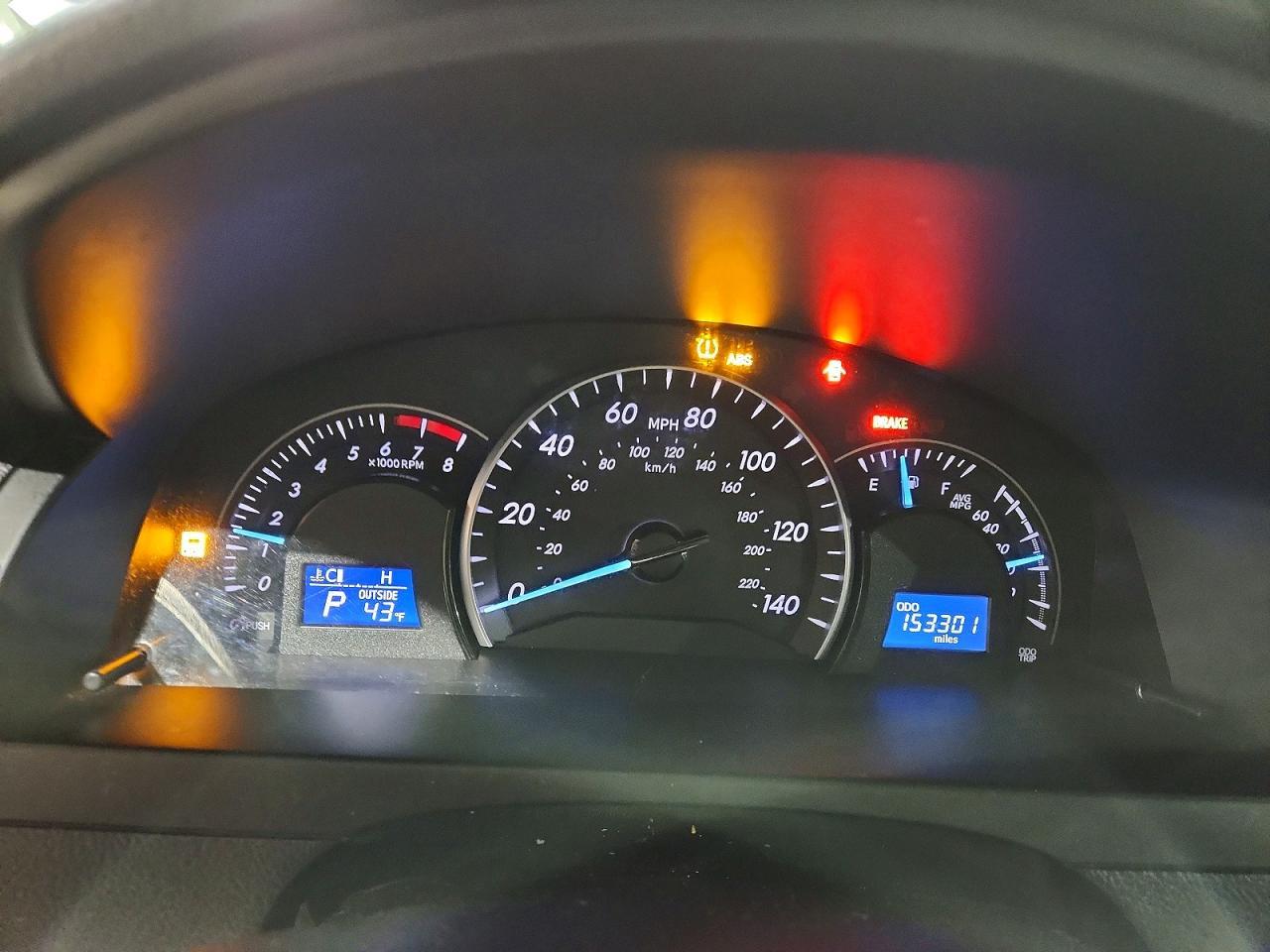 2015 TOYOTA CAMRY