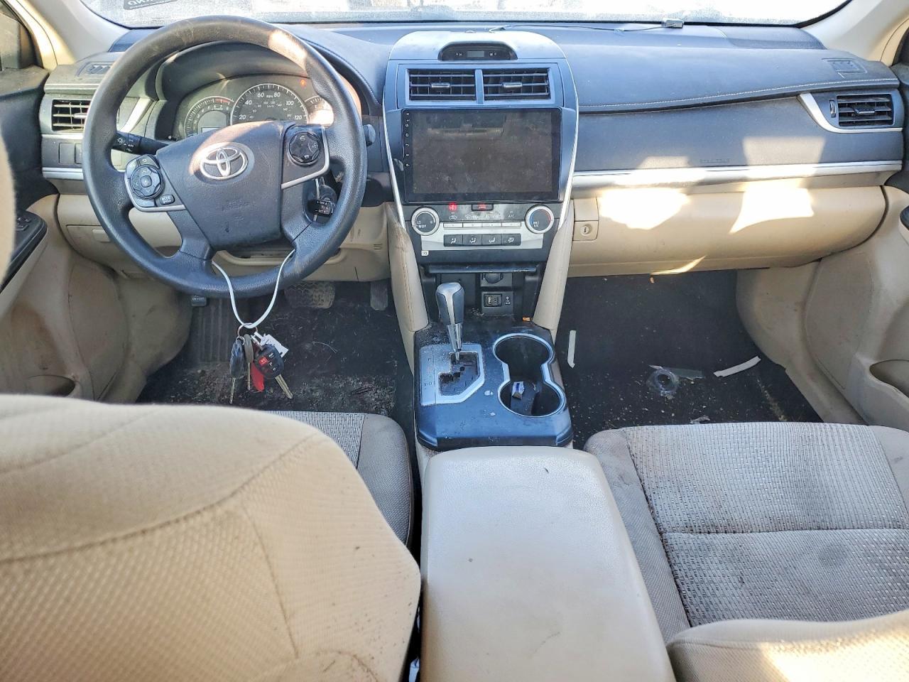 2014 TOYOTA CAMRY