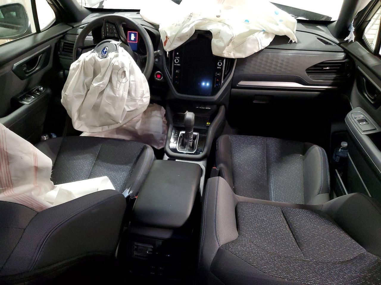 2025 SUBARU FORESTER