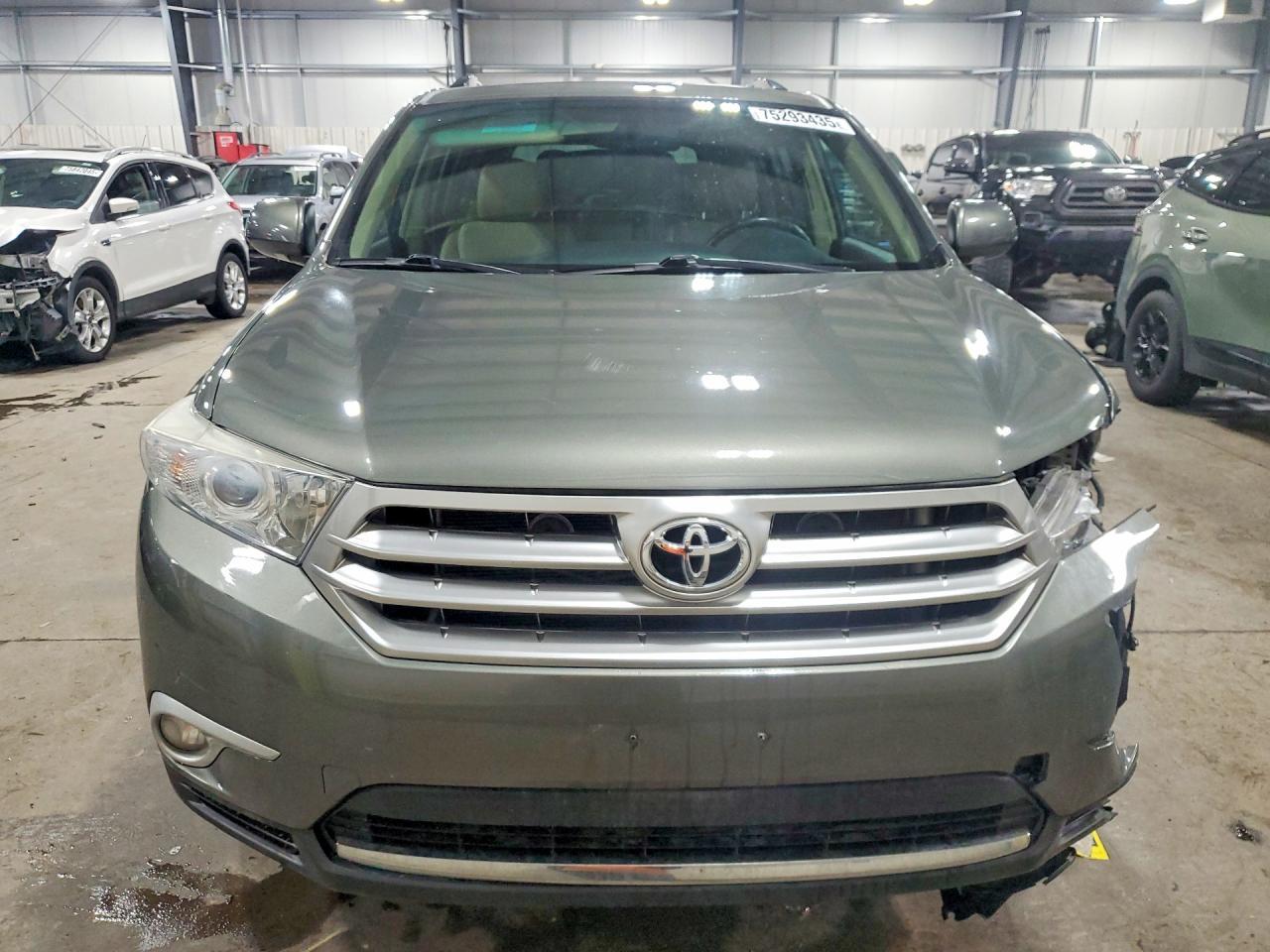 2012 TOYOTA HIGHLANDER