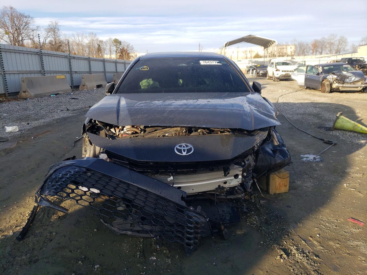 2025 TOYOTA CAMRY