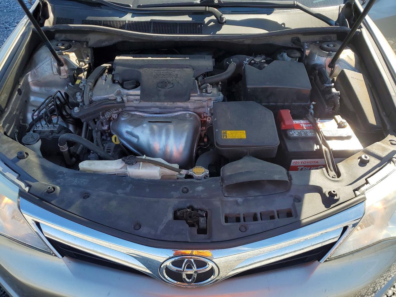 2014 TOYOTA CAMRY