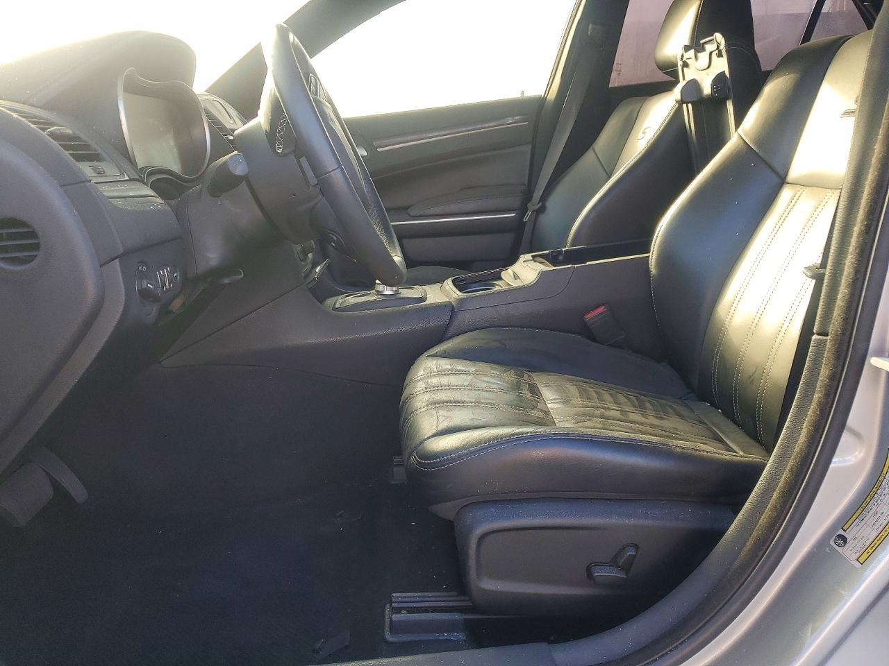 2021 CHRYSLER 300