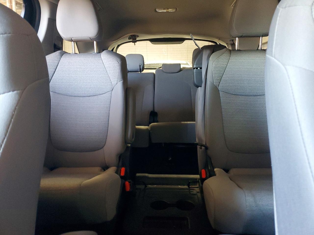 2023 TOYOTA SIENNA