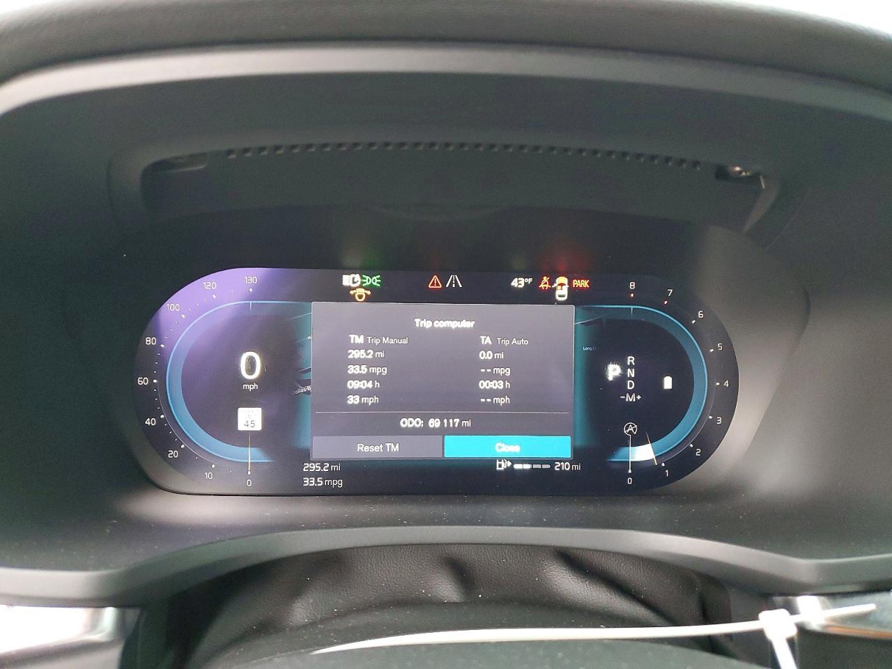 2024 VOLVO S60