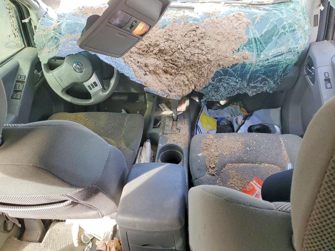 2016 NISSAN Frontier