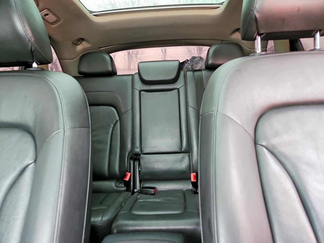 2012 AUDI Q5