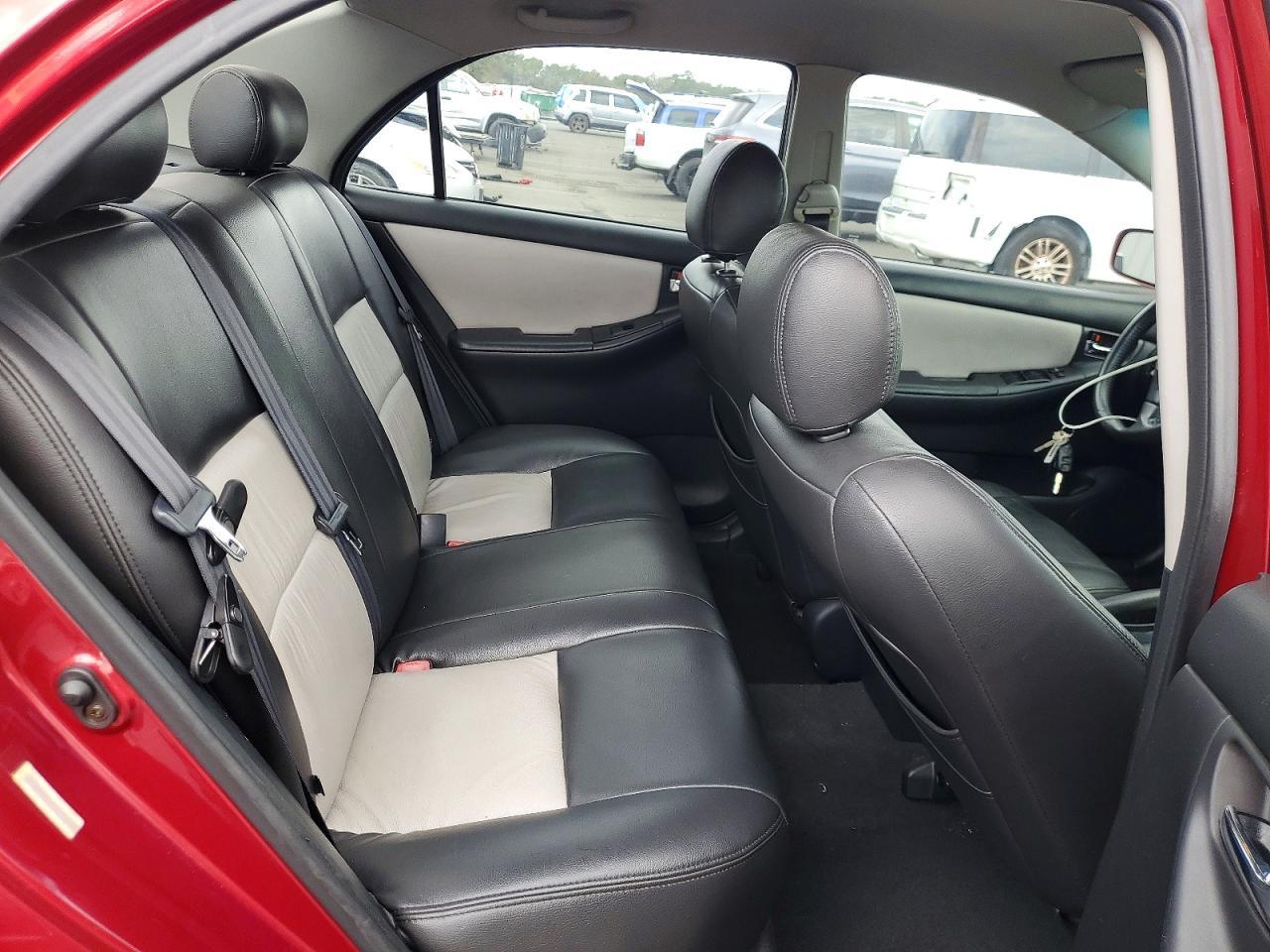 2004 TOYOTA COROLLA