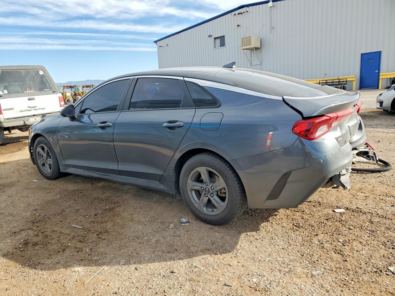 2021 KIA K5