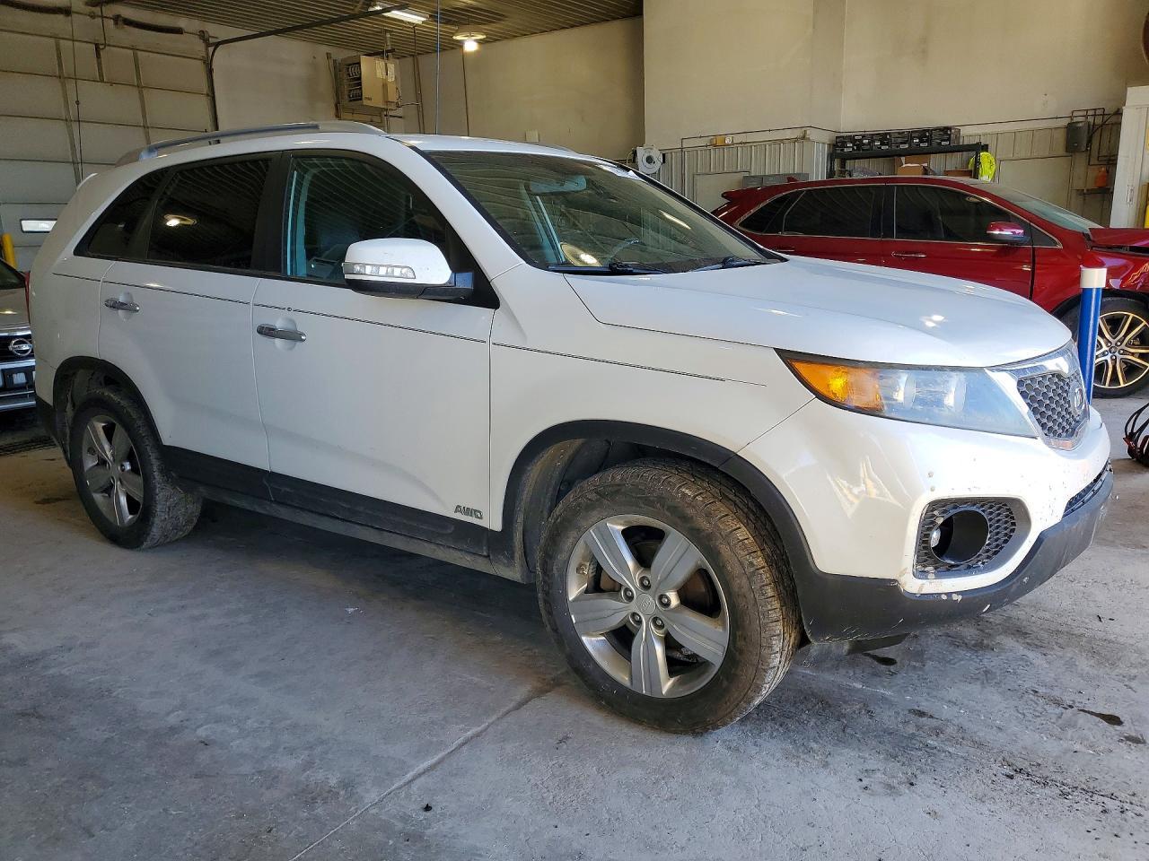 2013 KIA SORENTO