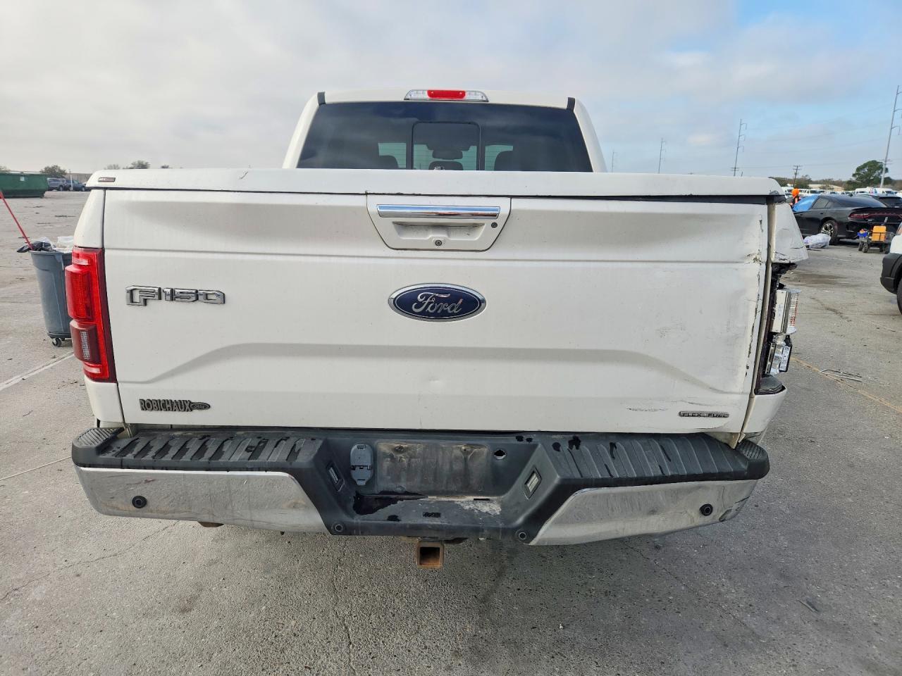 2015 FORD F-150