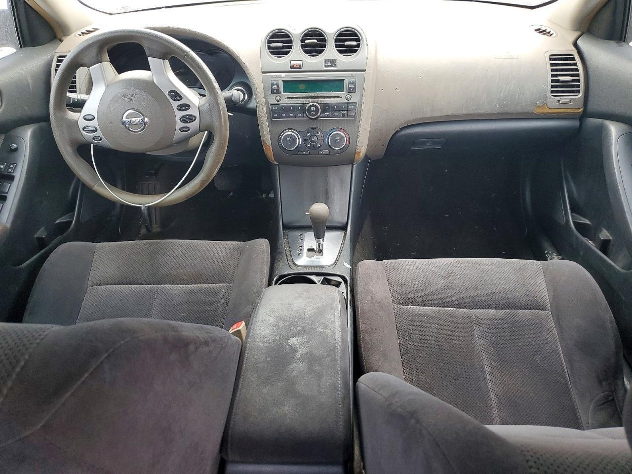 2010 NISSAN