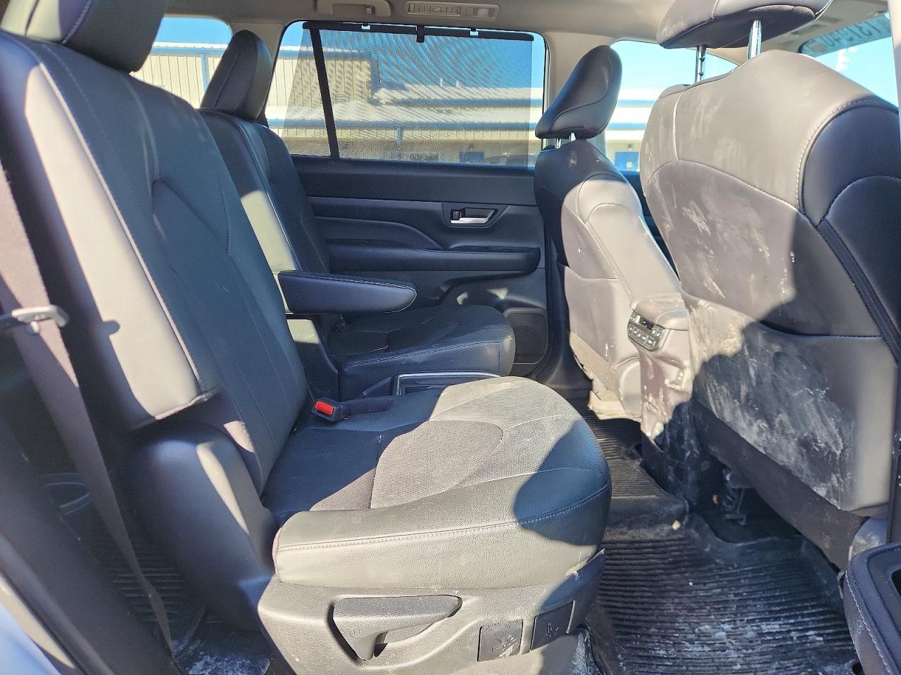 2024 TOYOTA HIGHLANDER