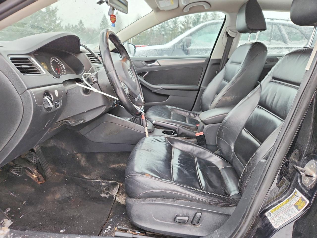 2013 VOLKSWAGEN JETTA