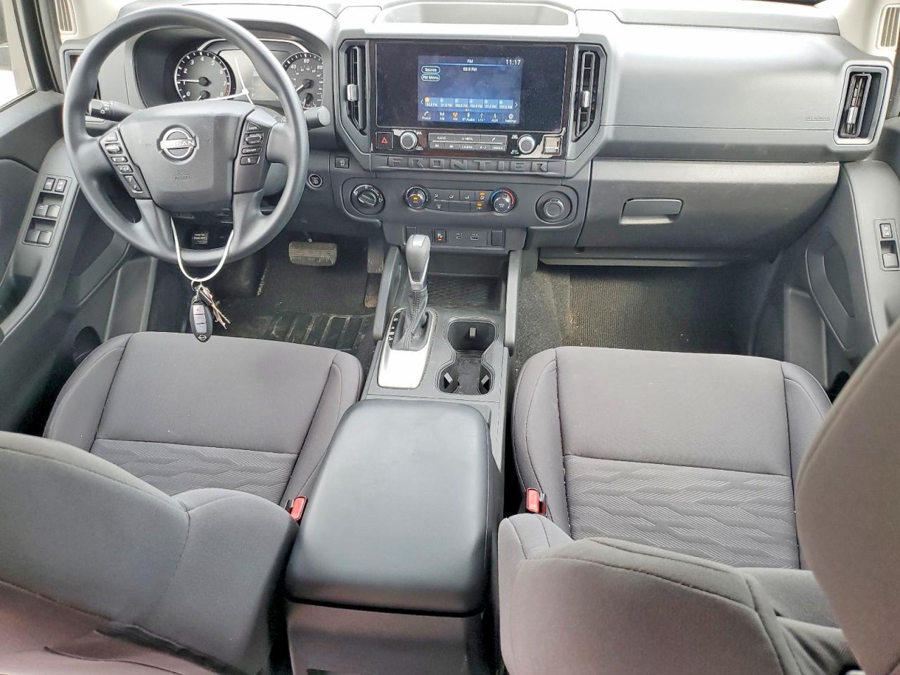2025 NISSAN Frontier