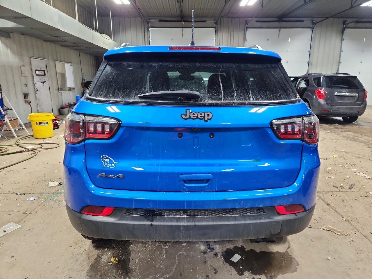 2021 JEEP Compass