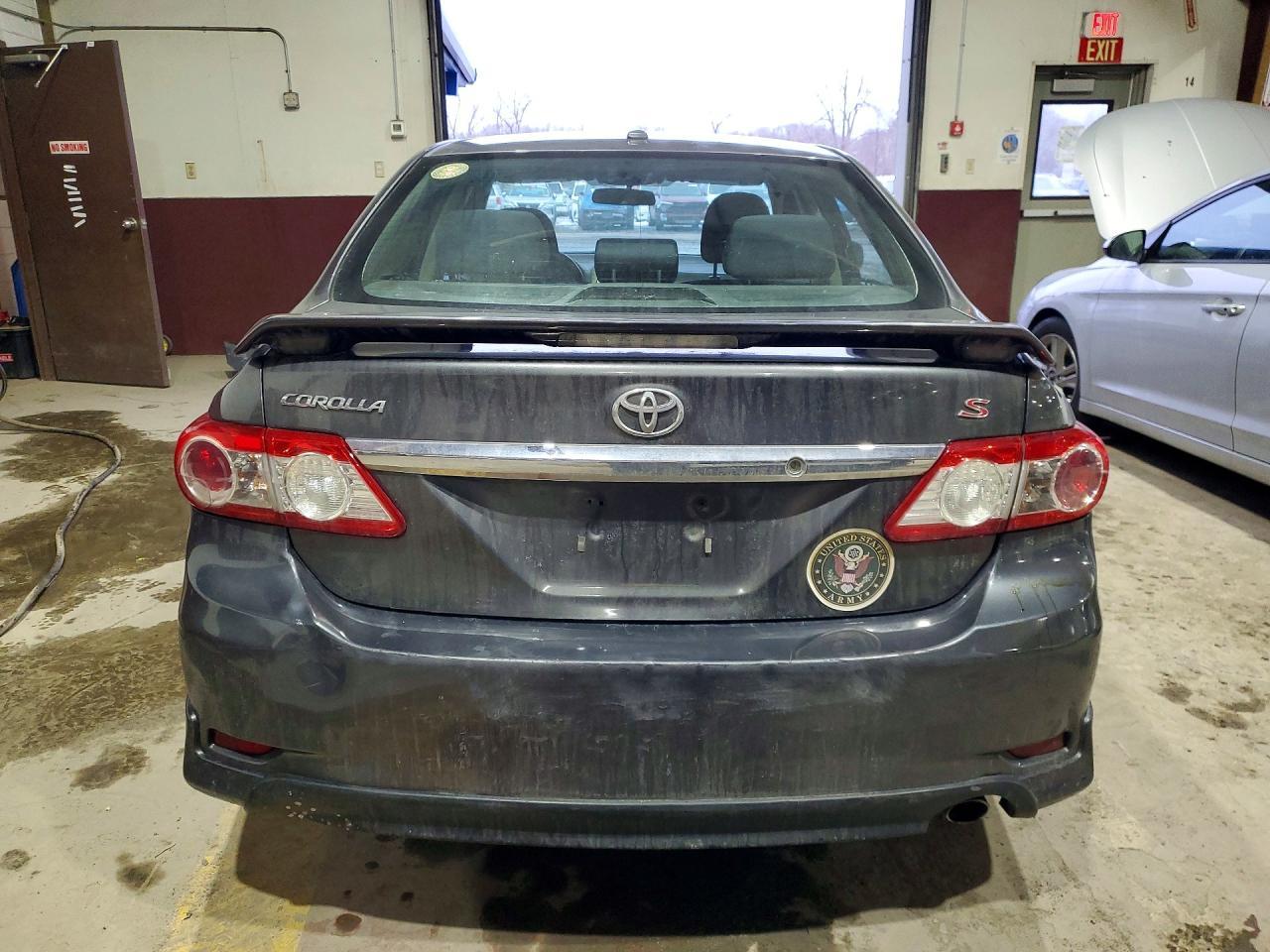 2013 TOYOTA COROLLA