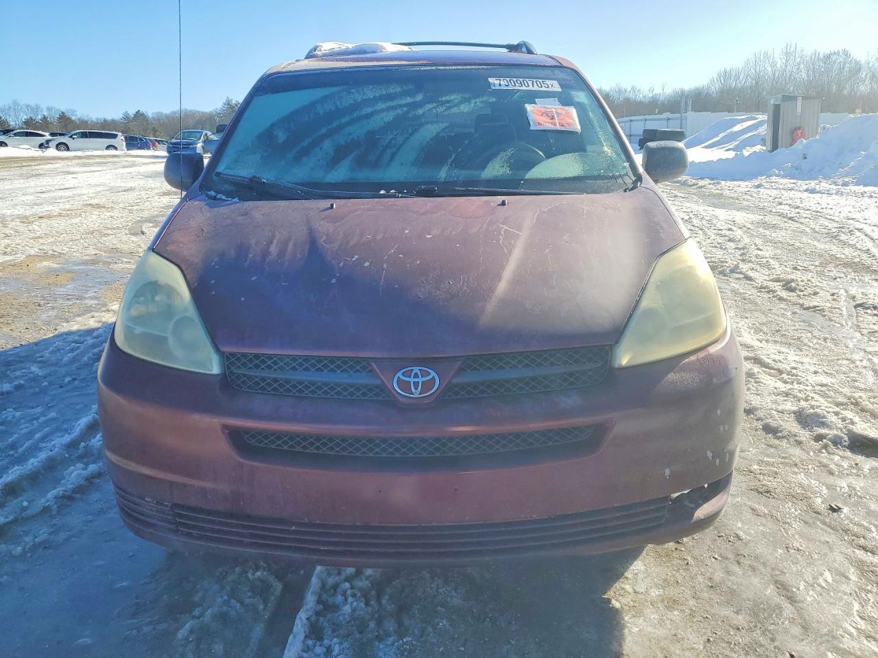 2004 TOYOTA SIENNA