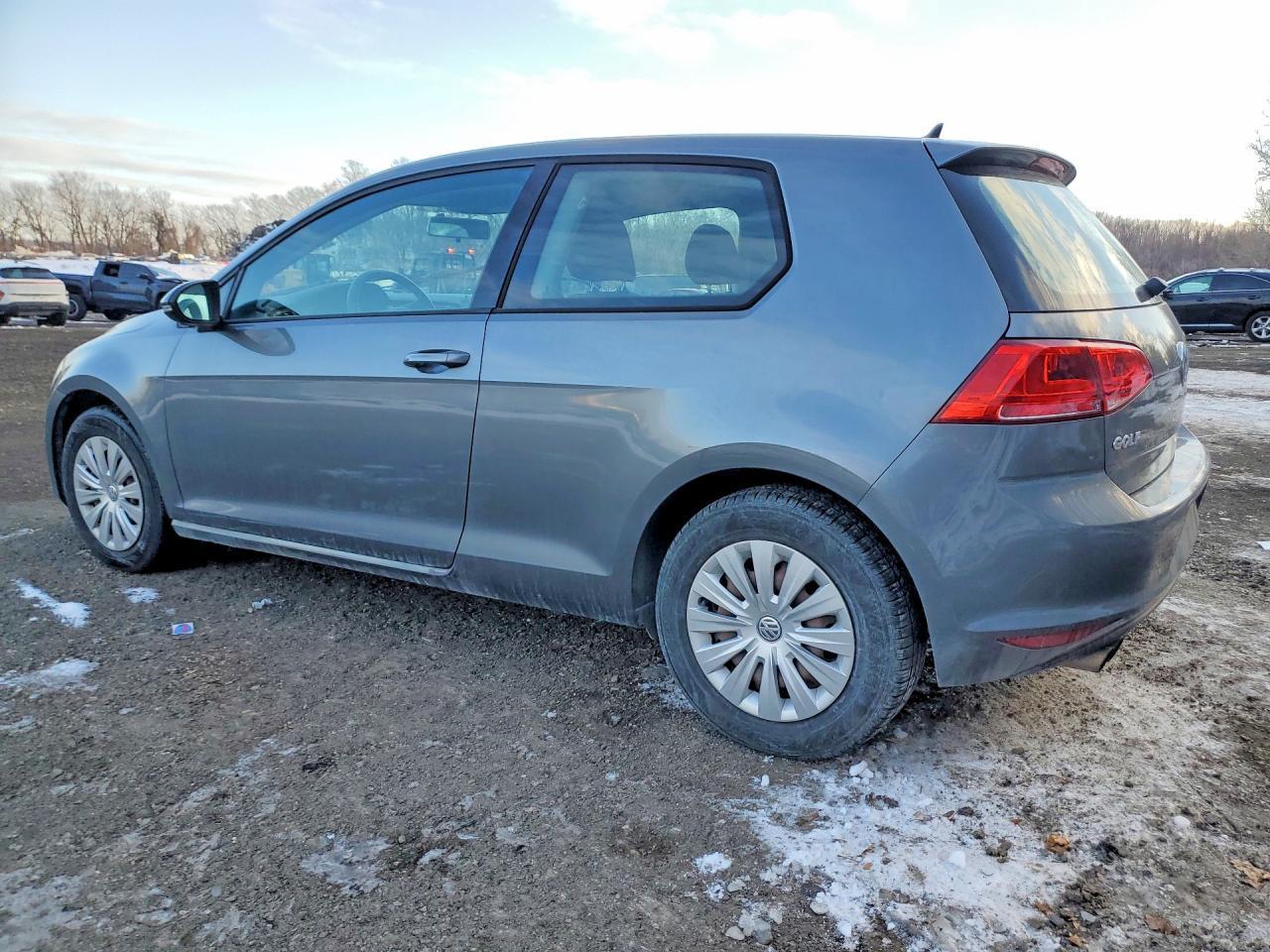 2015 VOLKSWAGEN GOLF