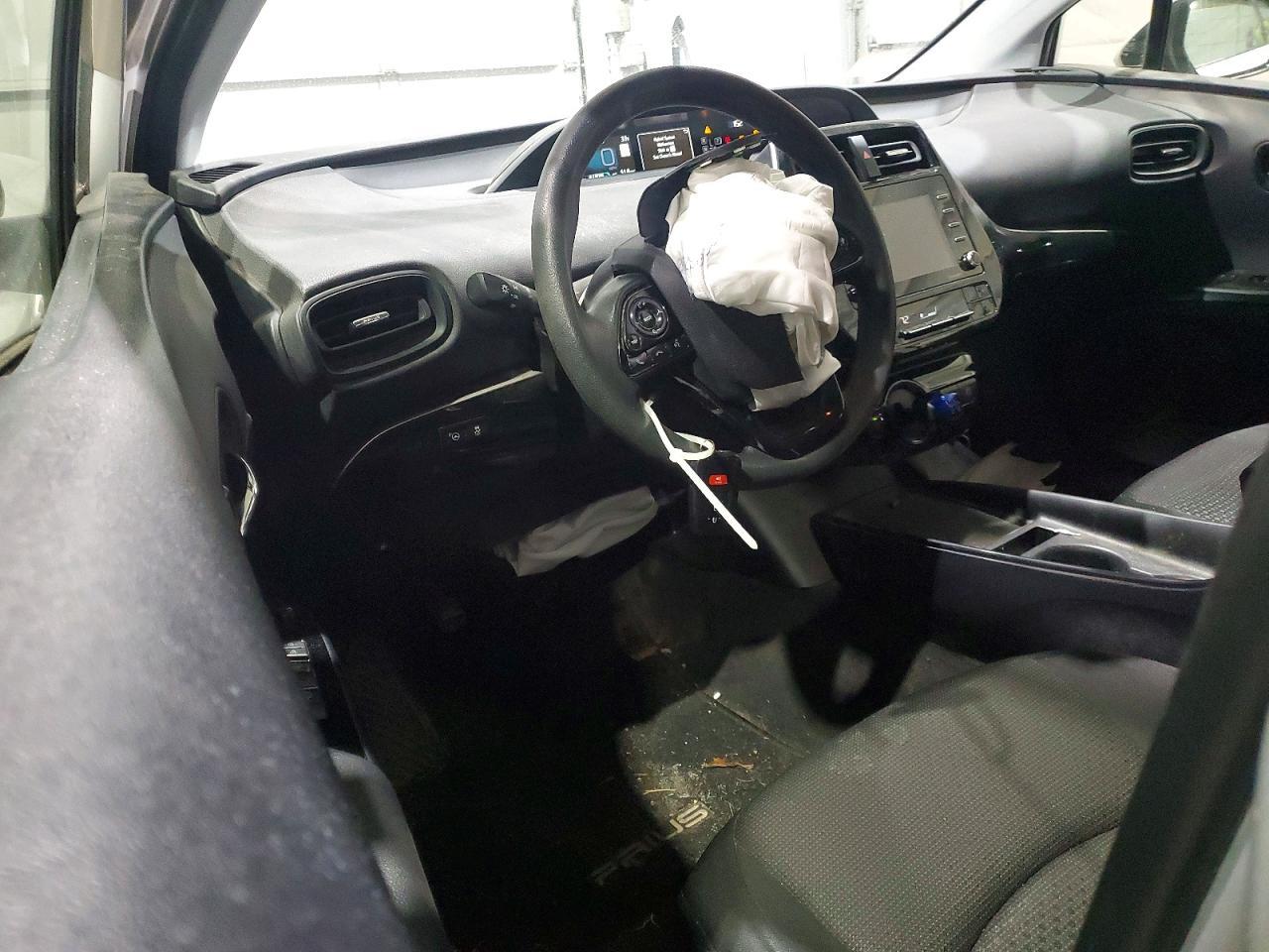 2021 TOYOTA PRIUS