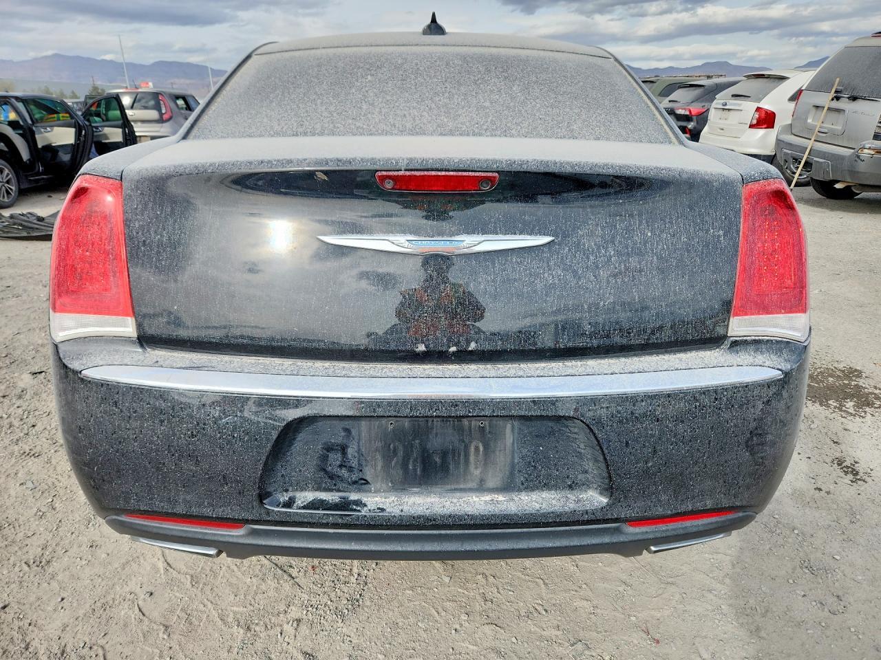 2016 CHRYSLER 300