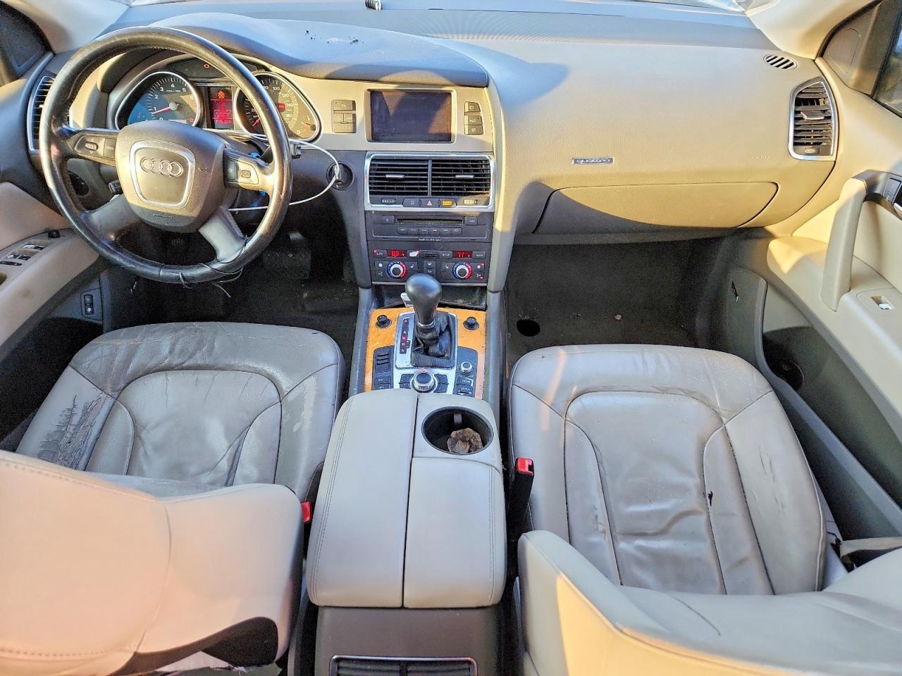 2008 AUDI Q7