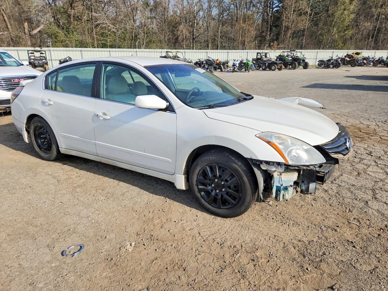 2011 NISSAN ALTIMA