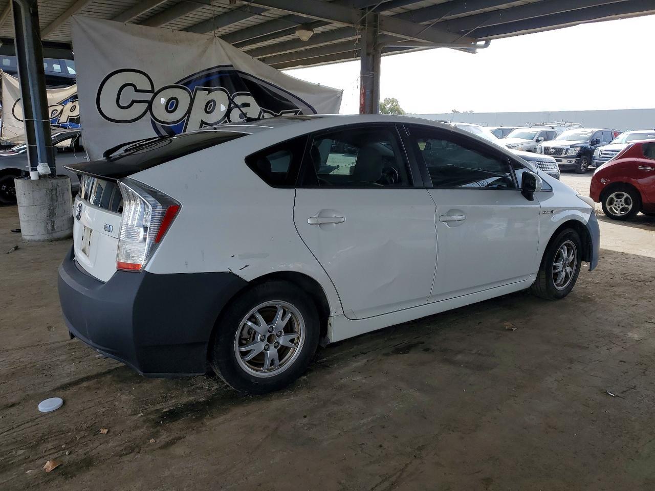 2010 TOYOTA PRIUS