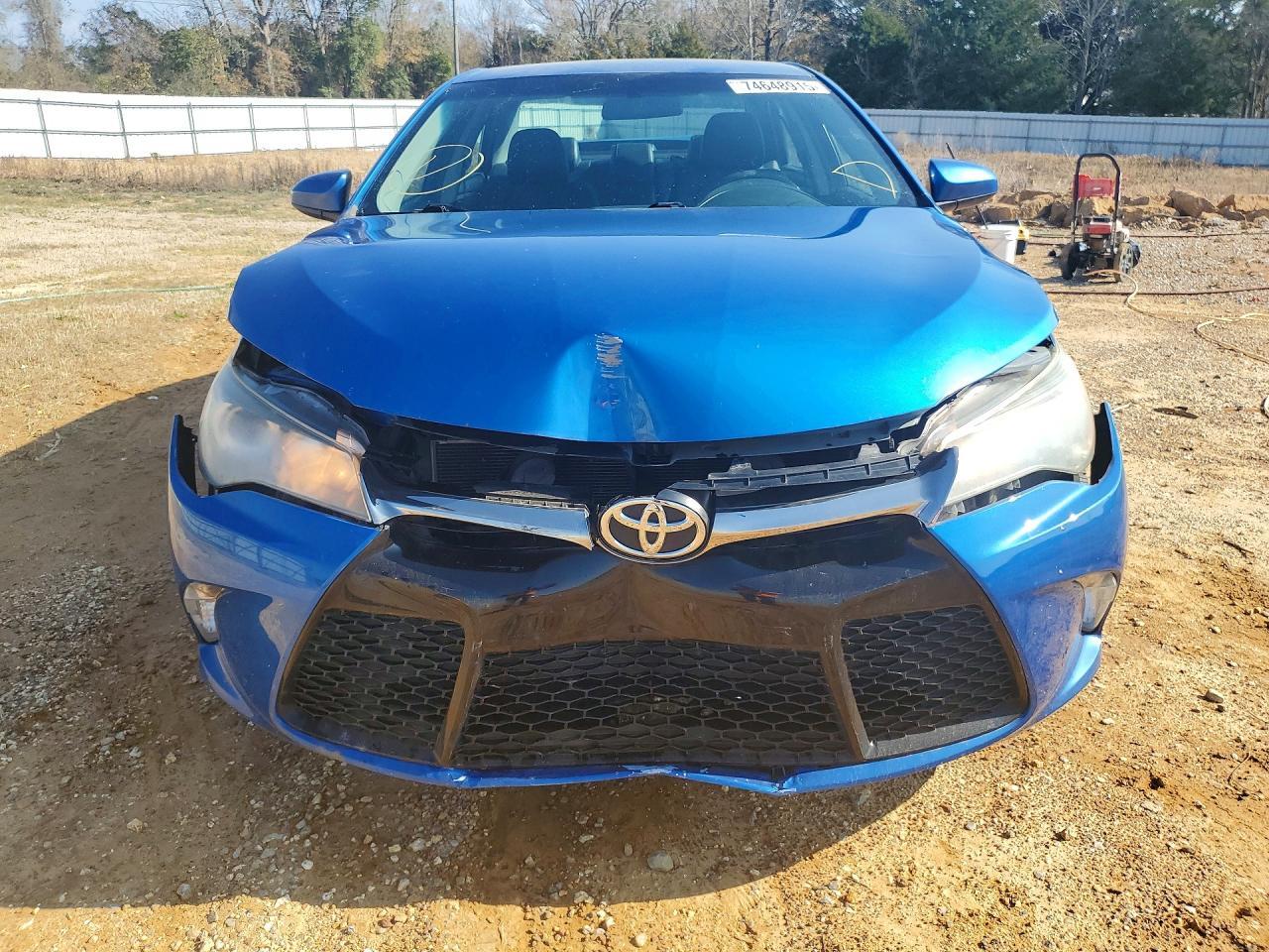2017 TOYOTA CAMRY