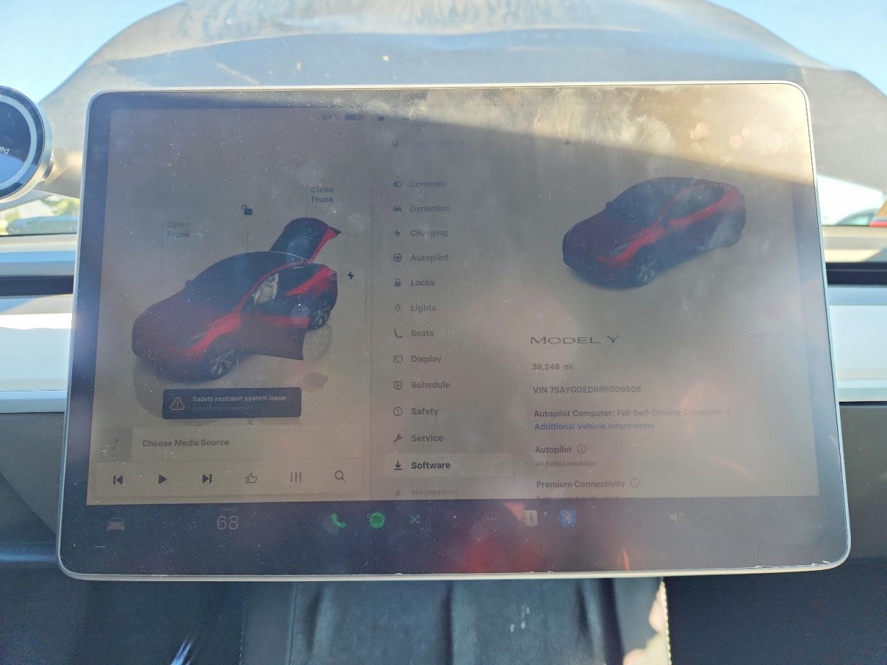 2024 TESLA MODEL Y