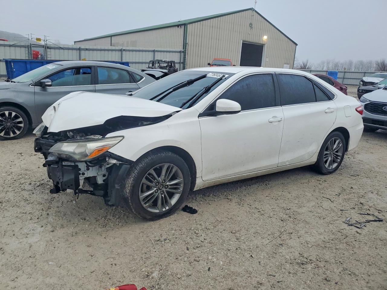 2017 TOYOTA CAMRY