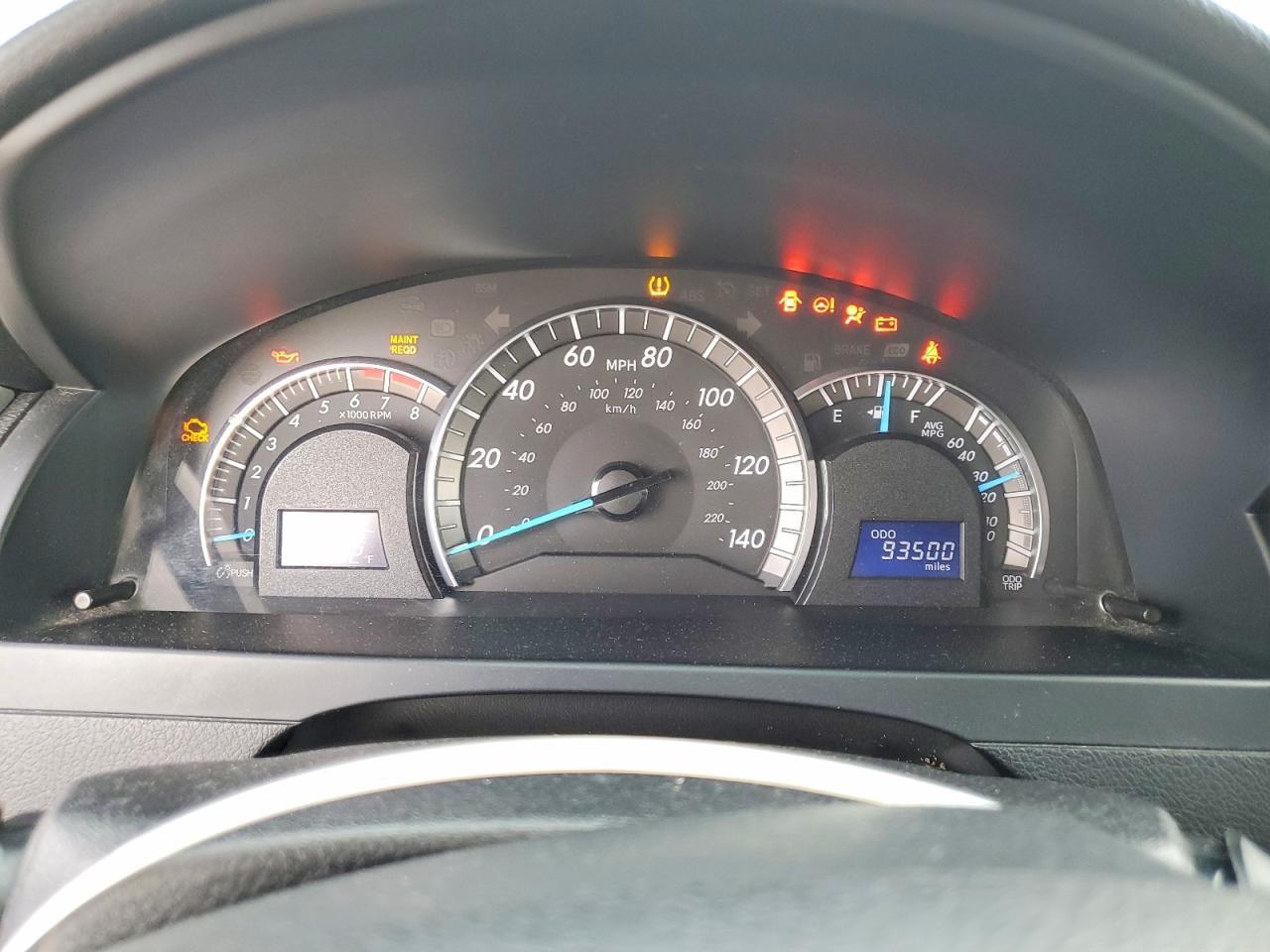 2014 TOYOTA CAMRY