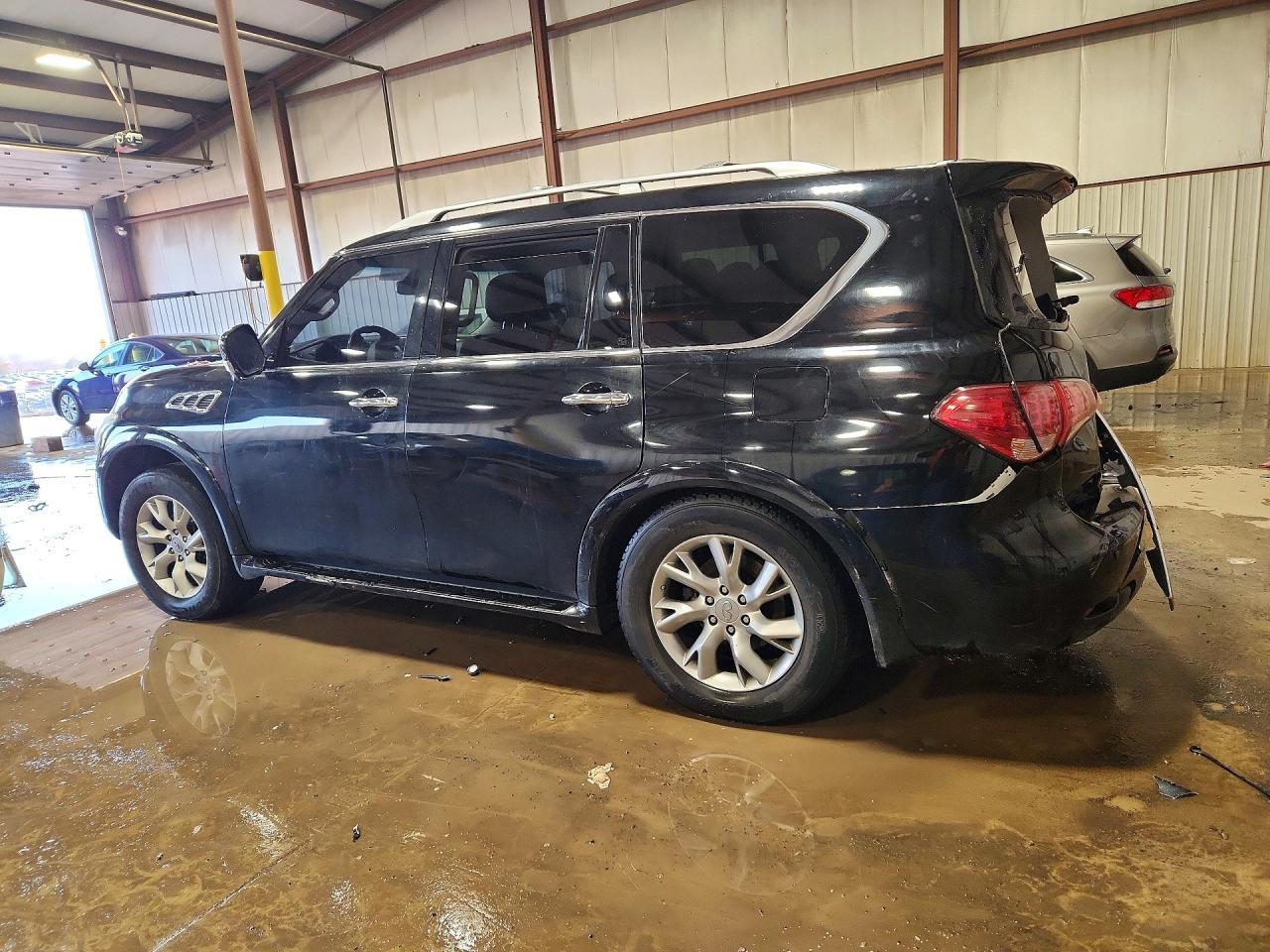 2011 INFINITI QX56