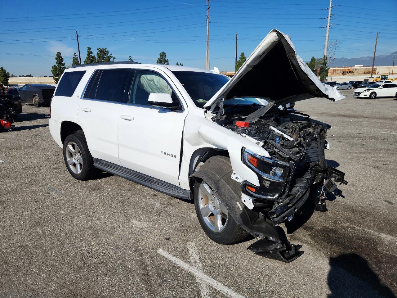 2017 CHEVROLET Tahoe