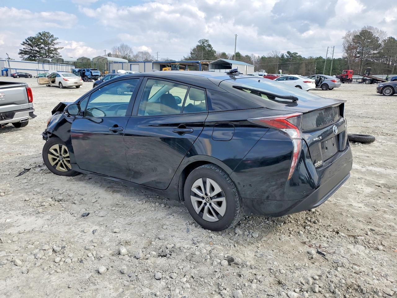 2017 TOYOTA PRIUS