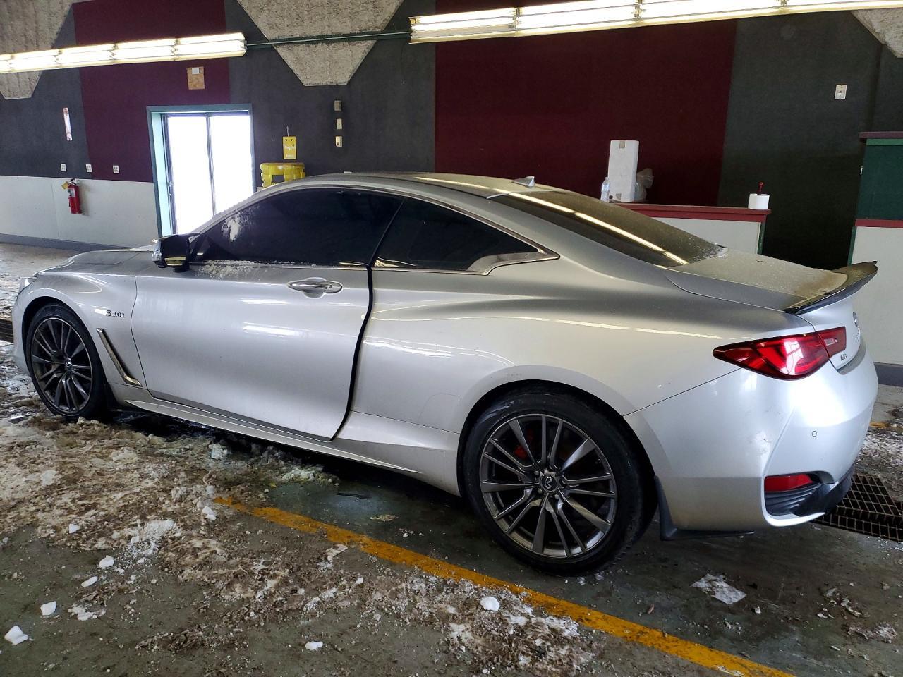 2017 INFINITI Q60