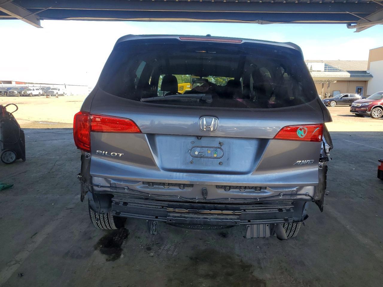 2016 HONDA PILOT