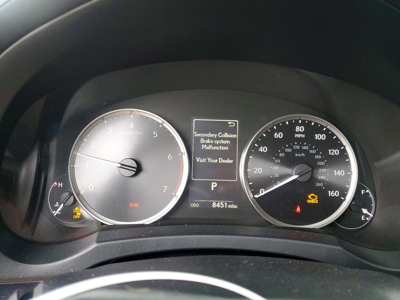 2025 LEXUS IS 300