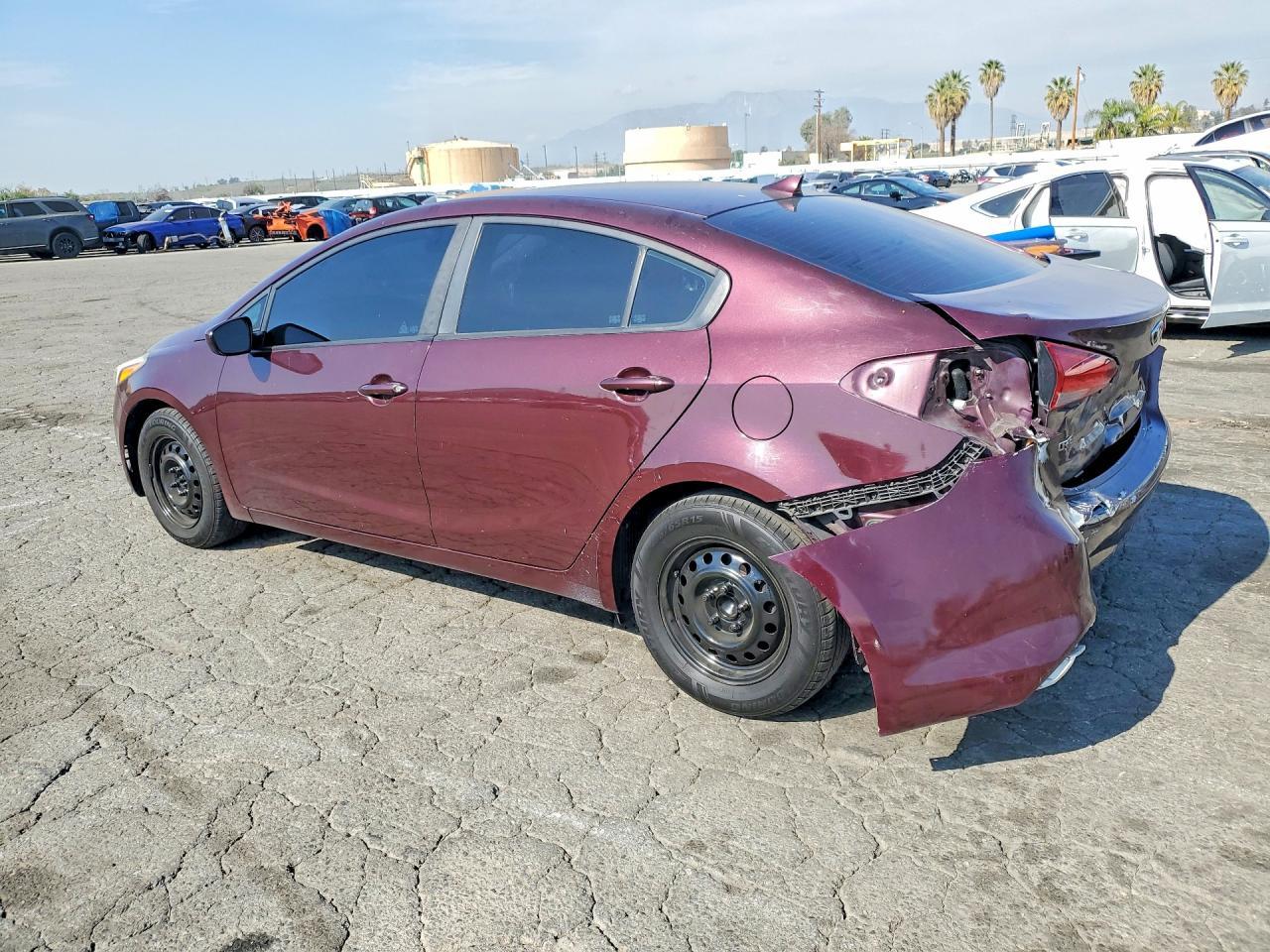 2017 KIA FORTE