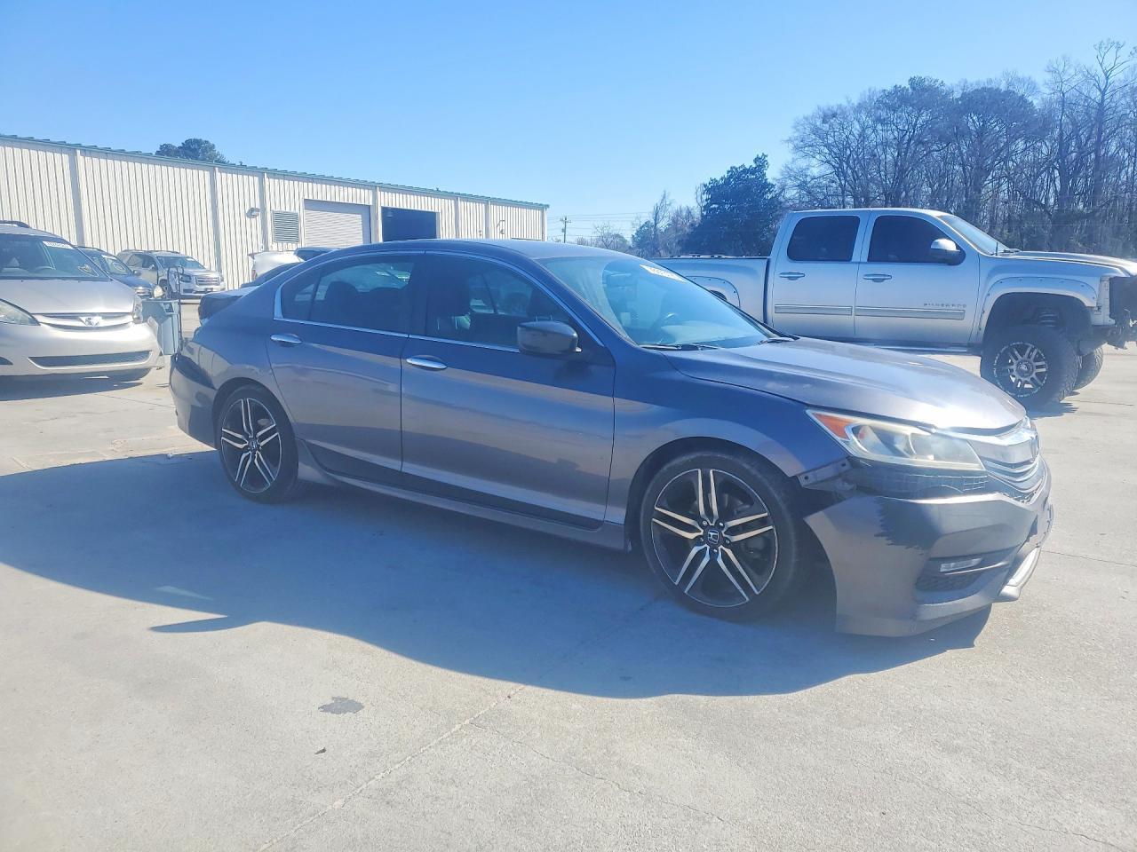 2017 HONDA ACCORD
