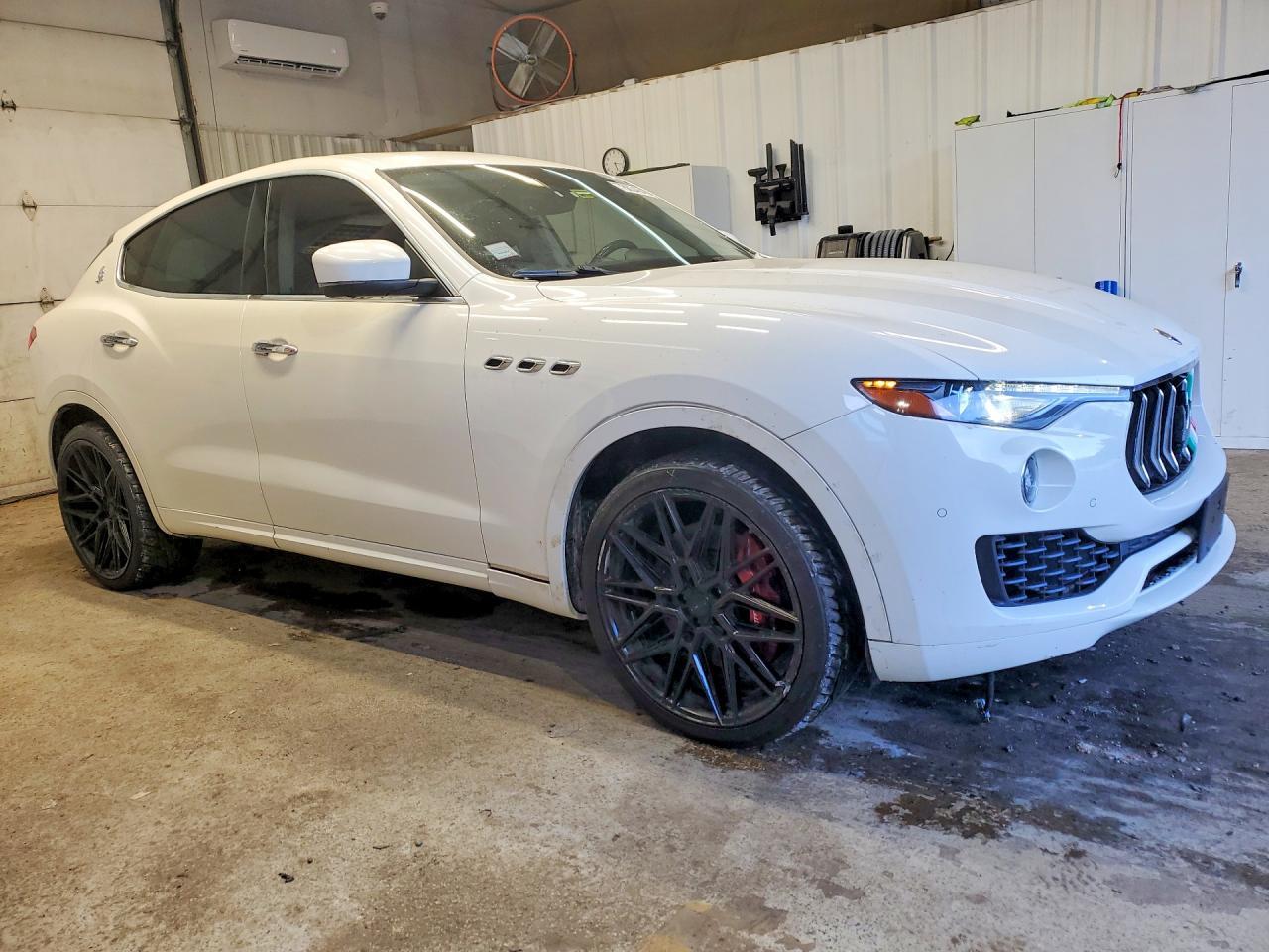 2020 MASERATI Levante