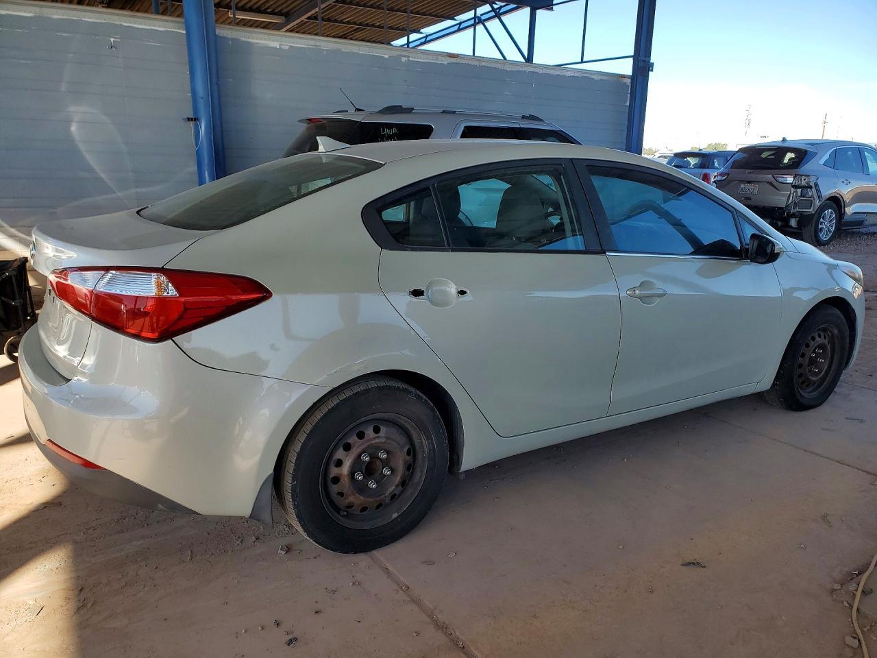 2015 KIA FORTE