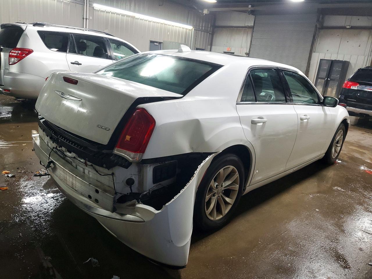 2015 CHRYSLER 300