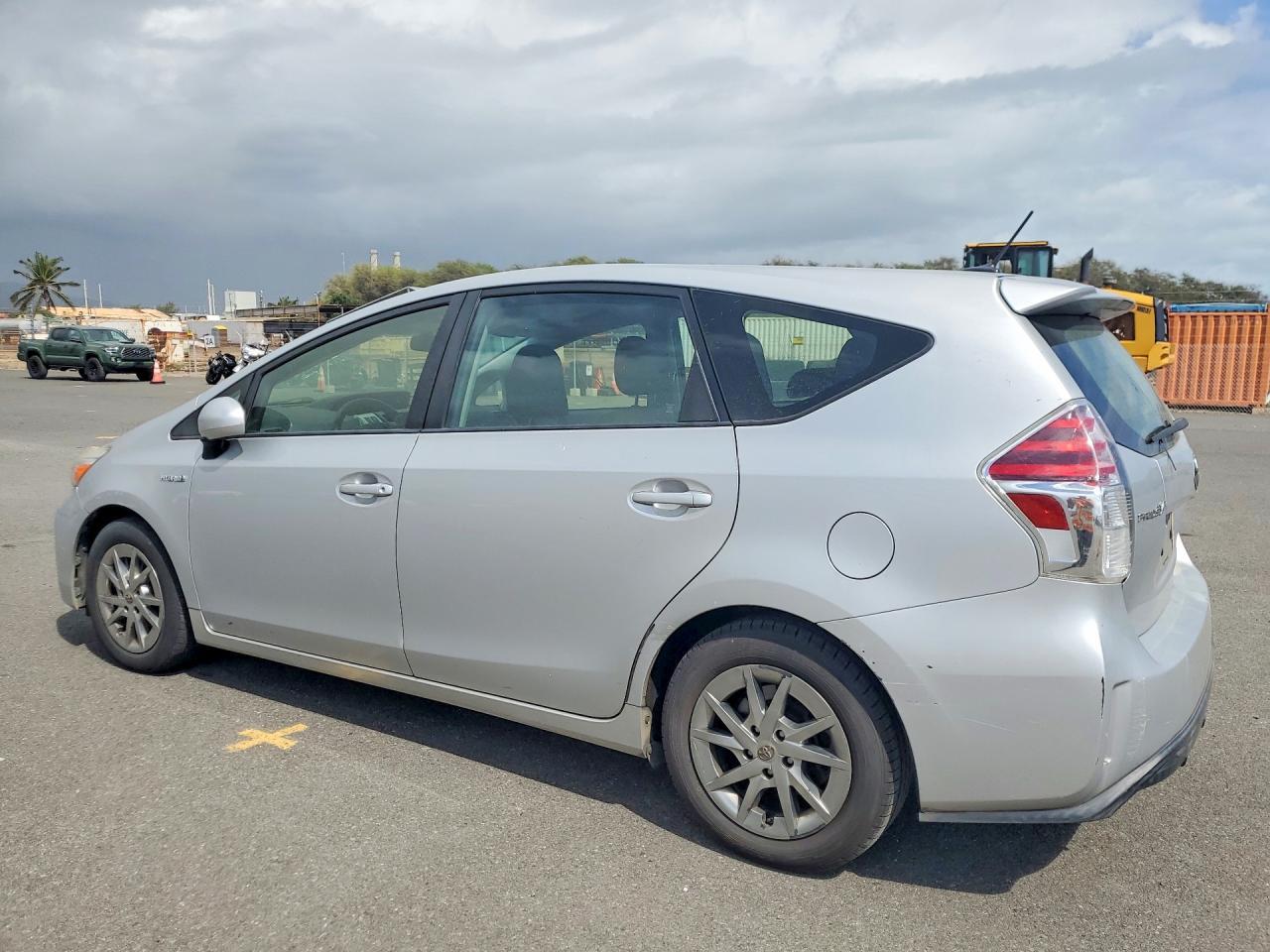 2015 TOYOTA PRIUS V