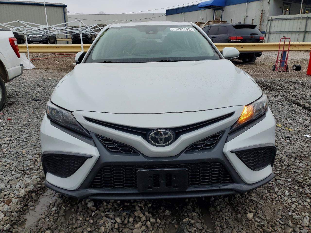 2023 TOYOTA CAMRY