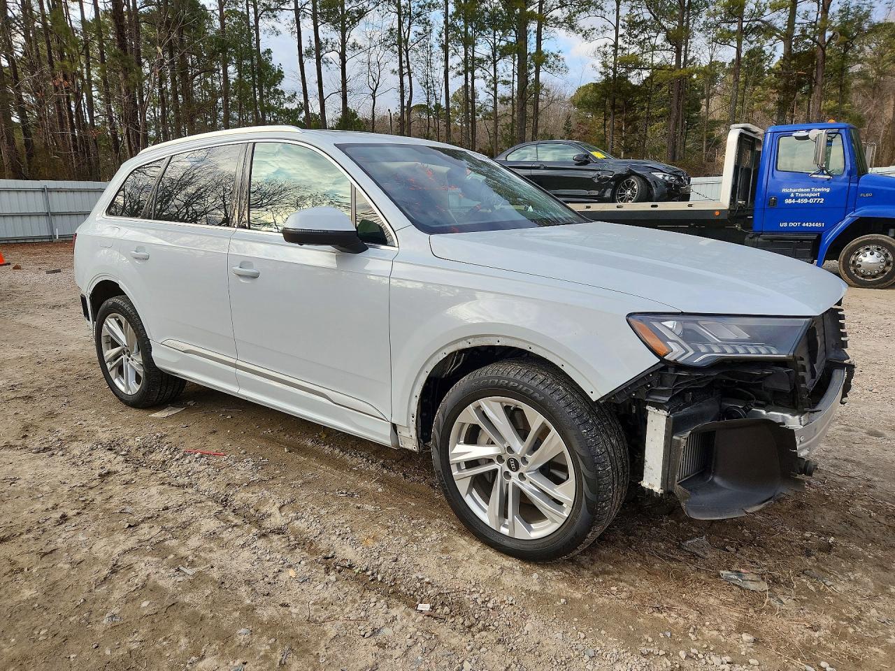 2023 AUDI Q7